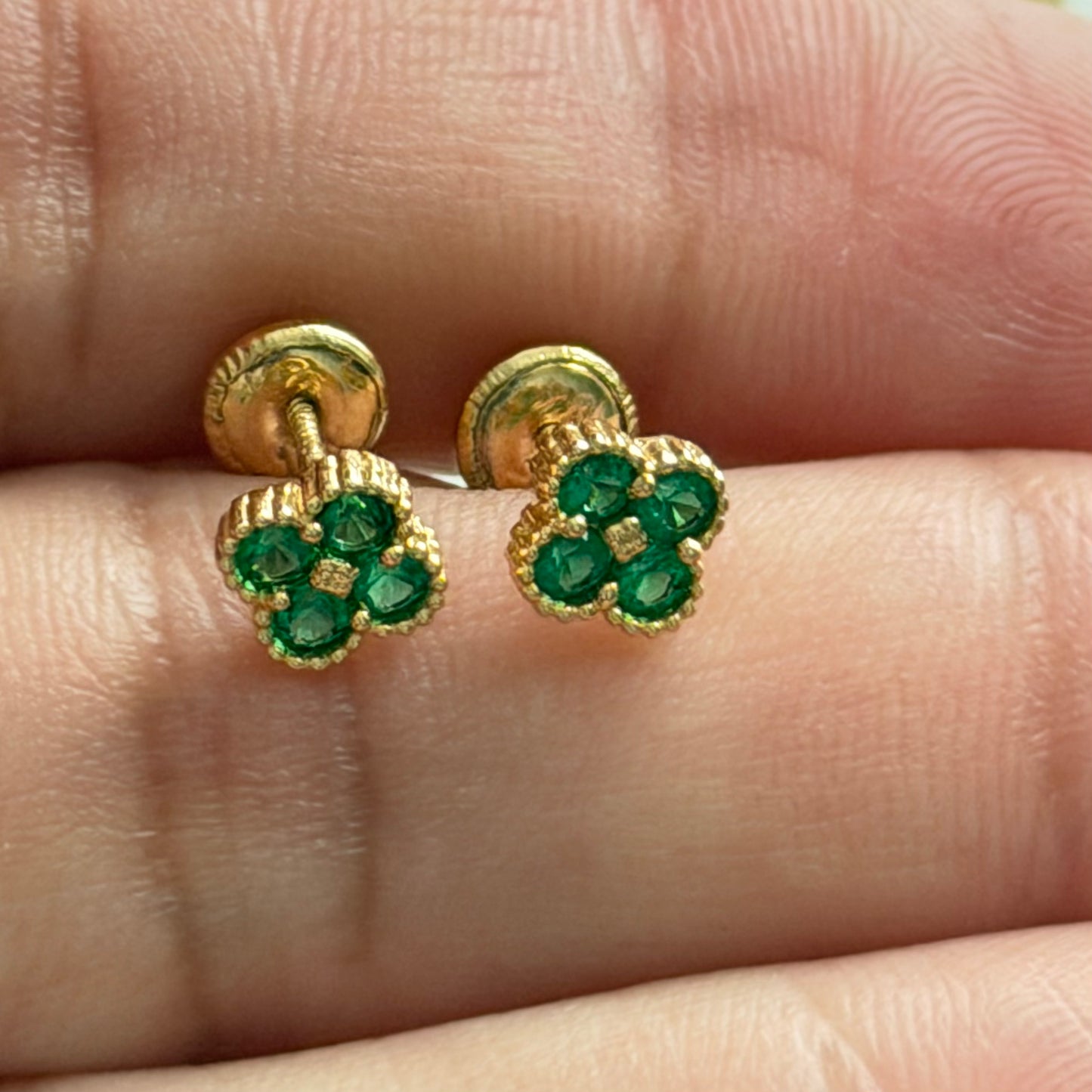 PENDIENTES CÍRCULO CON PIEDRA
