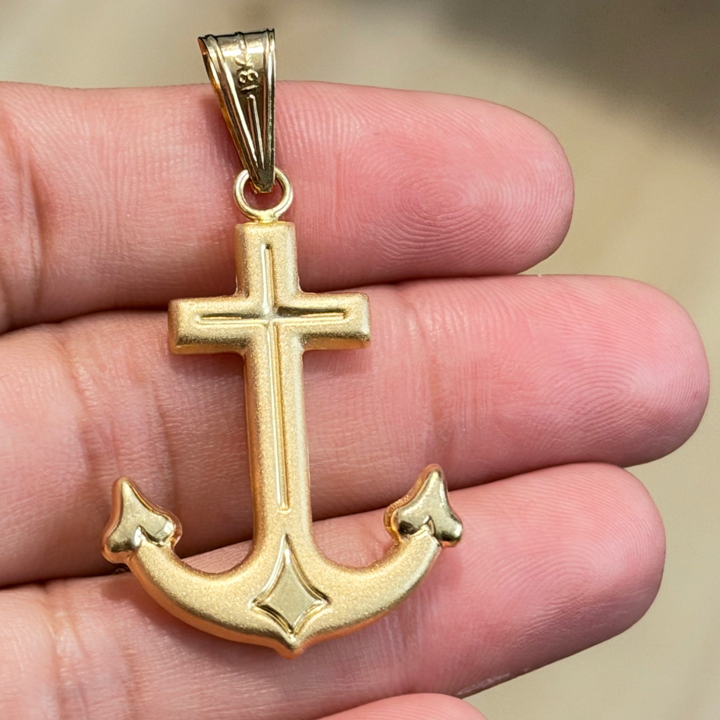 ANCHOR PENDANT / 2.6gr / 4.5 cm / 18k GOLD 18K