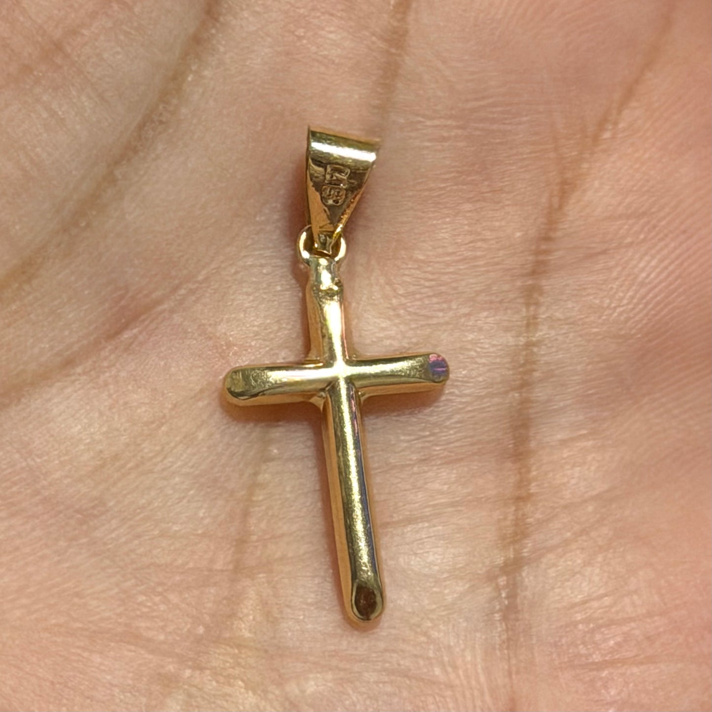 CROOS MEDIUM PENDANT