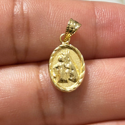 Virgen del Carmen Pendant/ 0.6g / 2cm / 18K Gold