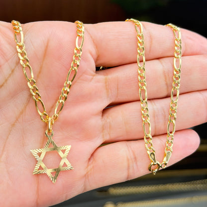 Figaro Chain Whit Pendant / 4.65g/ 45cm/ 3mm/ 18K Italian Gold