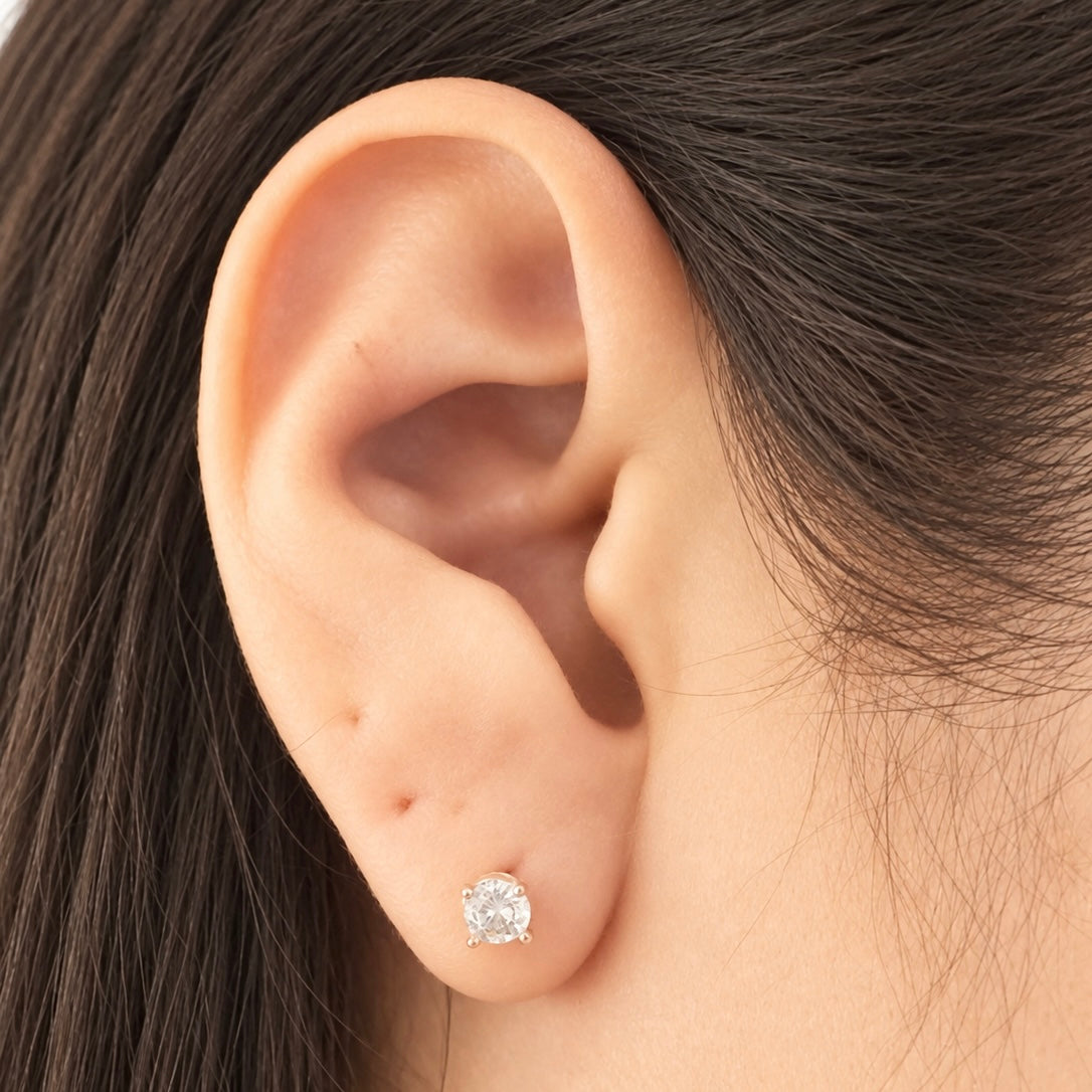 Square Stud Earrings With Stone Medium/ 0.9/ 4mm / Gold 18K