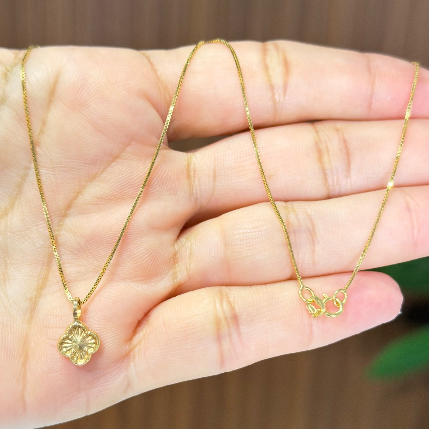 CADENA VENECIANA CON COLGANTE BEBÉ
