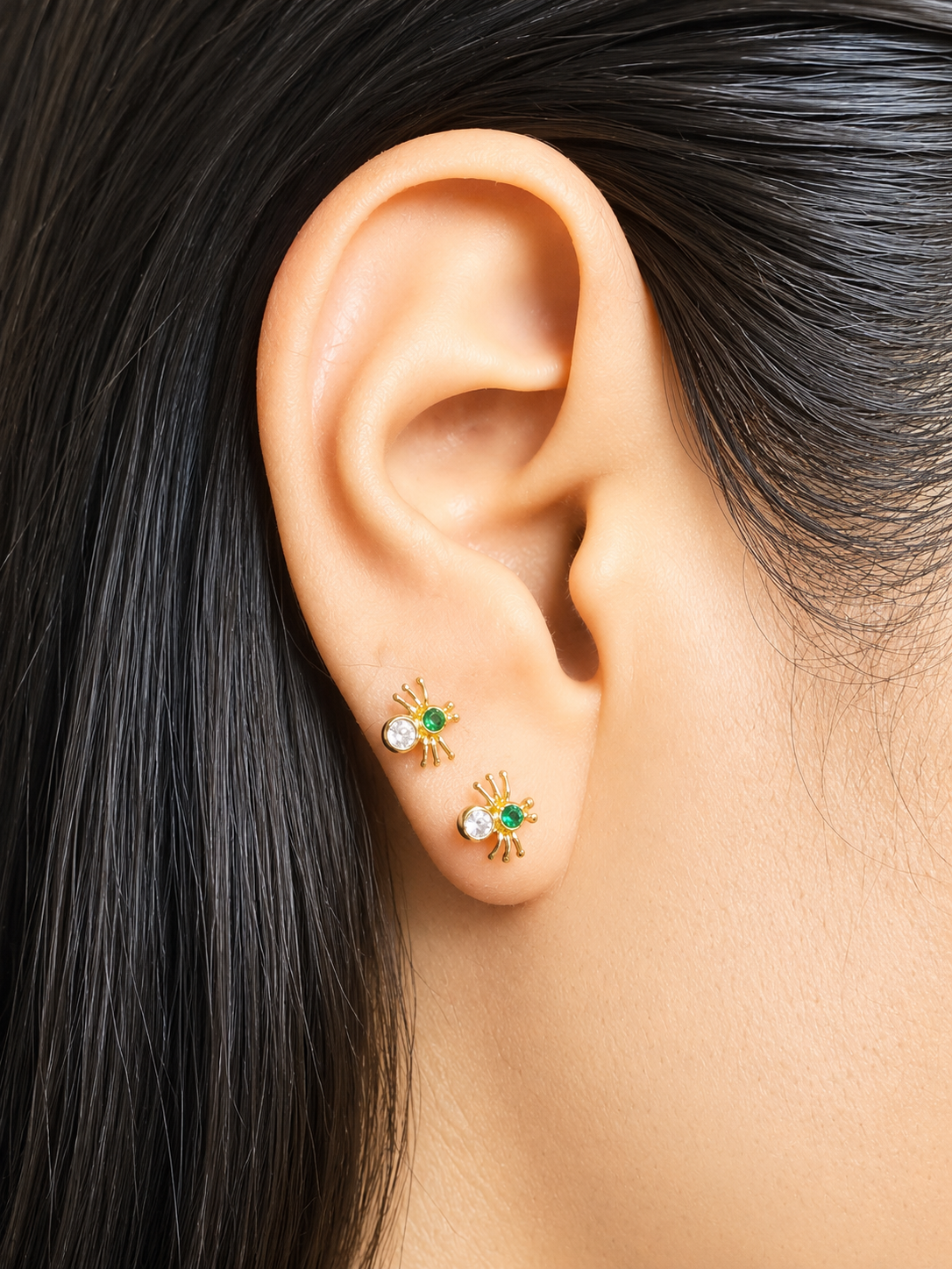 SPIDER STUD EARRINGS / 0.9gr/ 7mm / GOLD 18K
