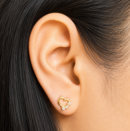 HEART STUD EARRINGS / 0.75gr / 1cm / 18K ITALIAN GOLD