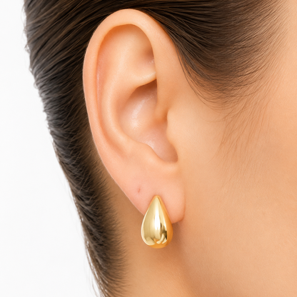 Golden Drop Stud Earrings / 2.5 gr / 18K Italian Gold