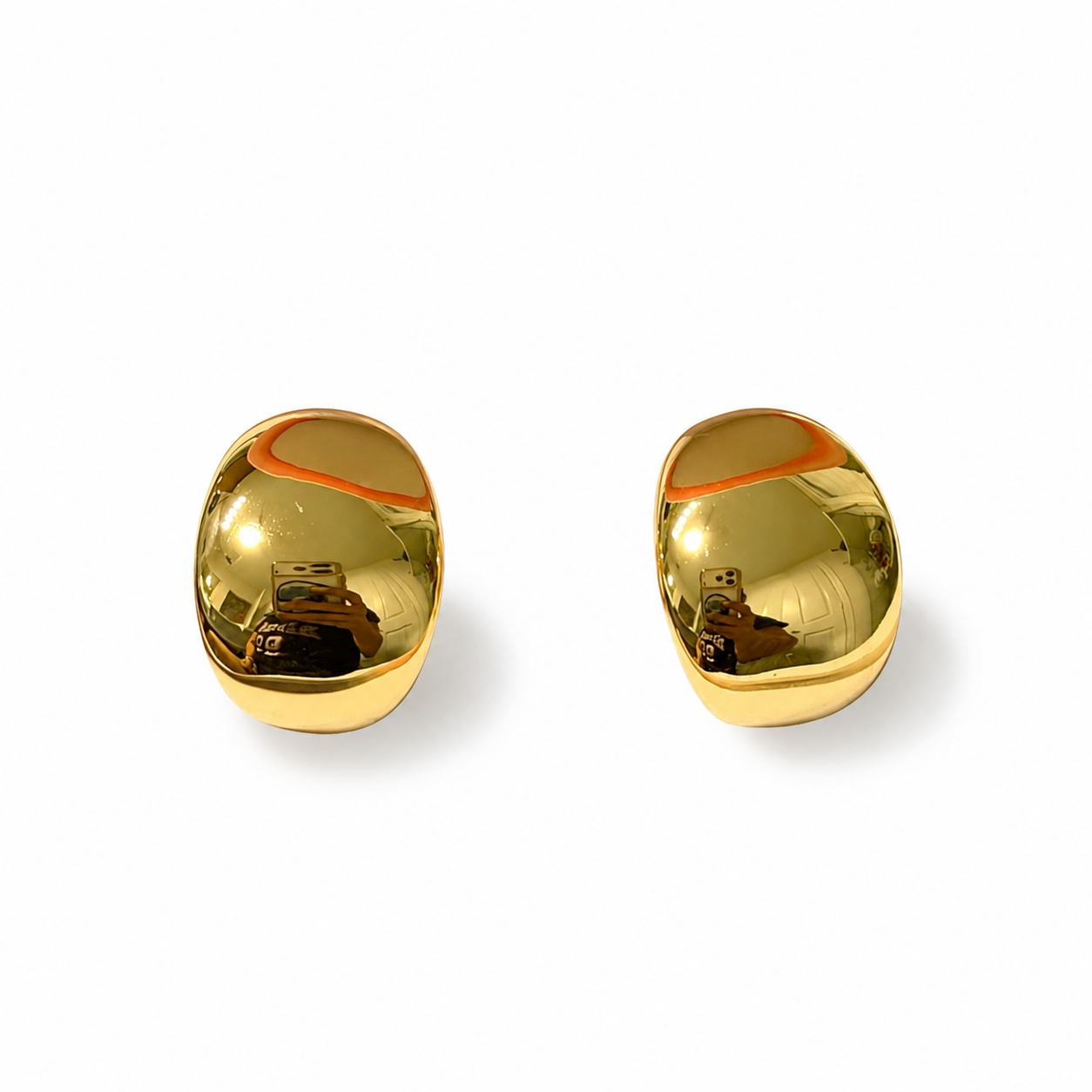 Chloe Stud Earrings / 1.9 gr / 18K Italian Gold