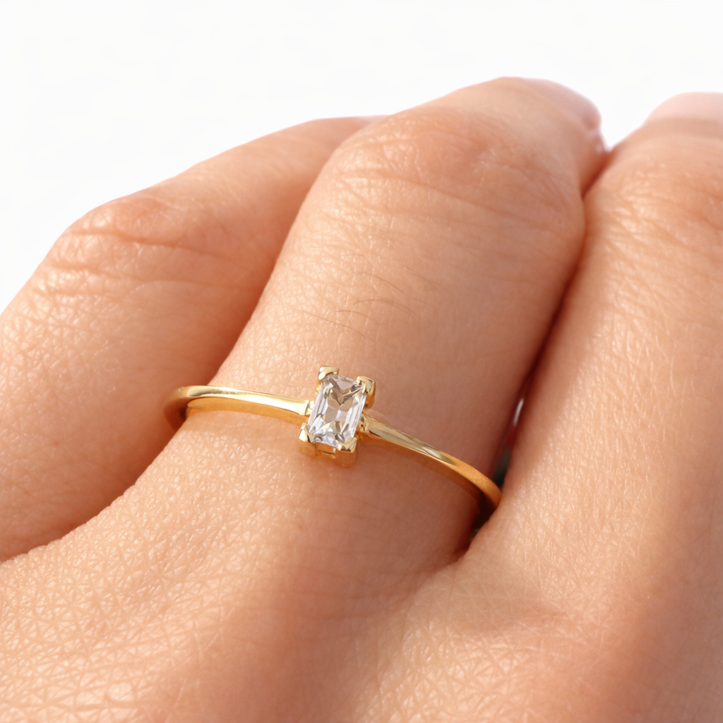 SOLITAIRE RING