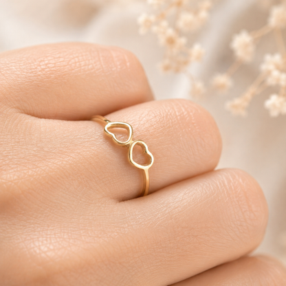 Double Heart Ring / 0.8 gr / Size 6 / 18K Gold