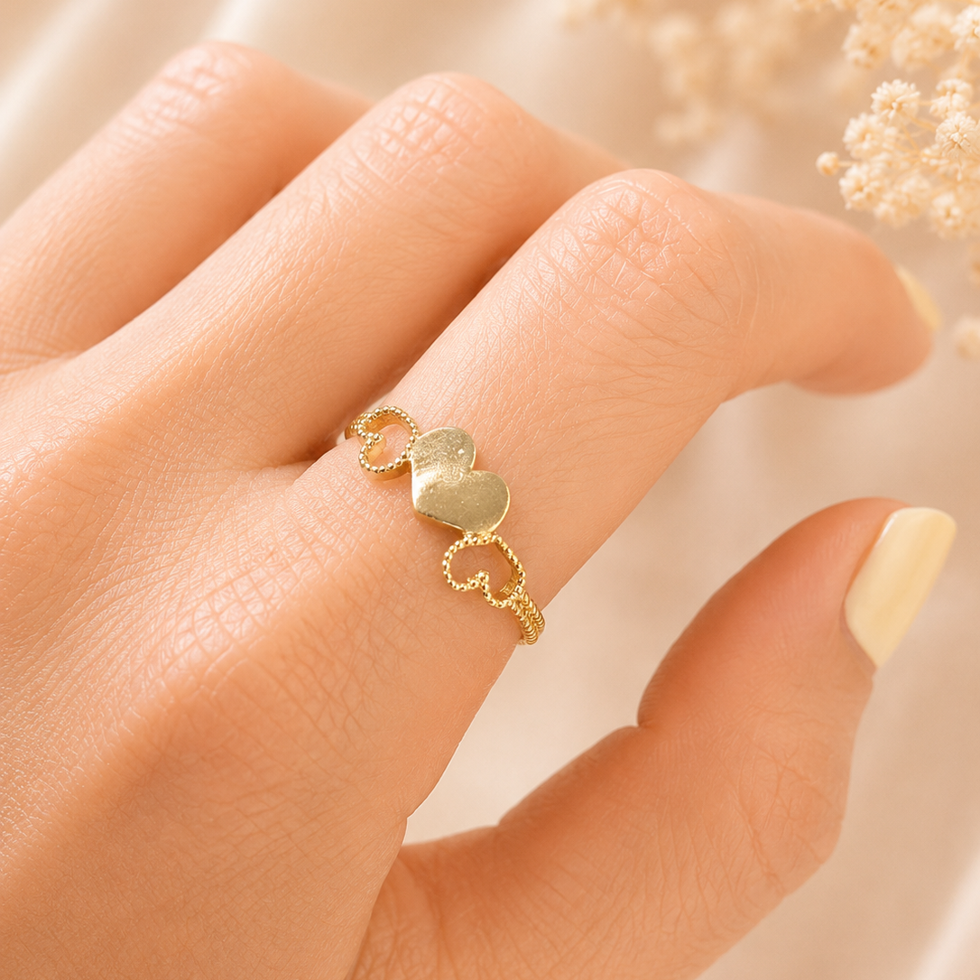 Multi Heart Ring / 1.6 gr / Size 6 / 18K Gold