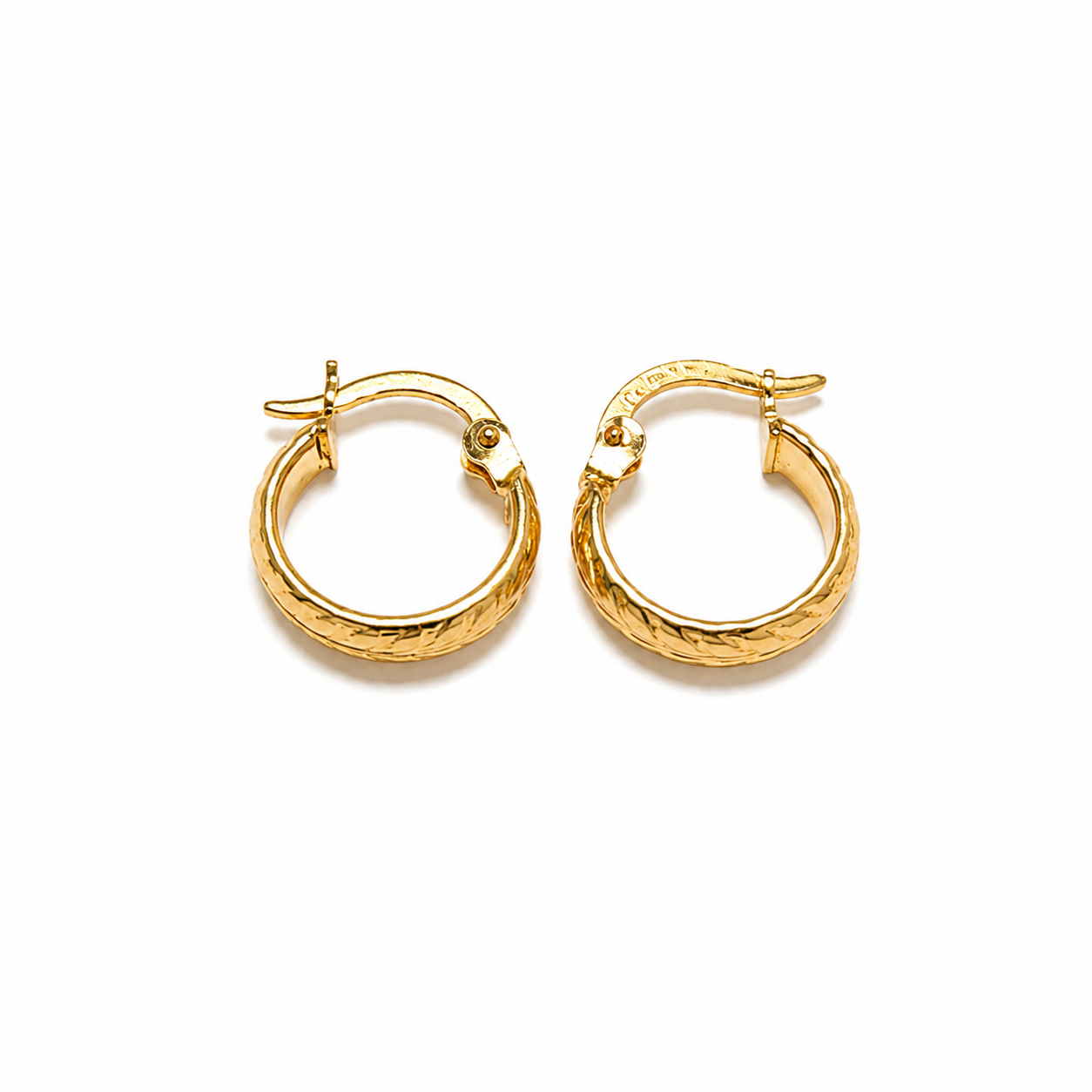 Nancy Hoop Earrings / 1gr / 1.4cm / 18k Italian Gold