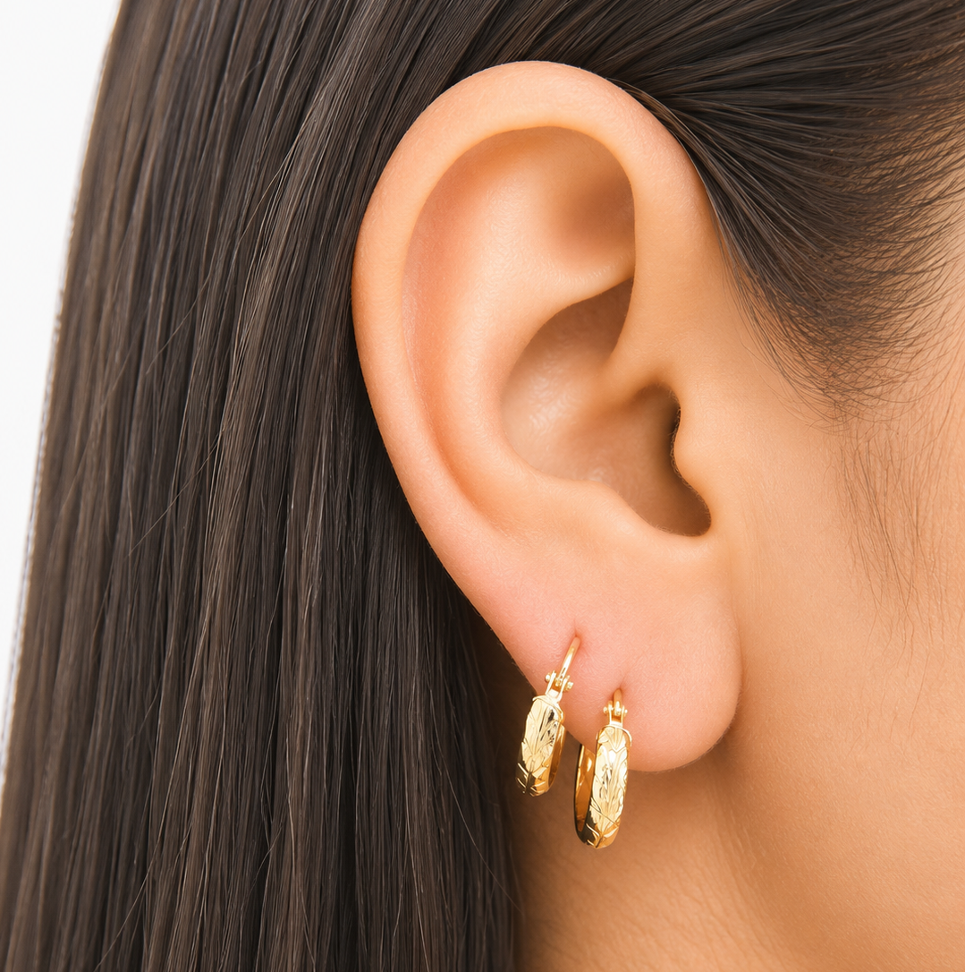 Nancy Hoop Earrings / 1gr / 1.4cm / 18k Italian Gold