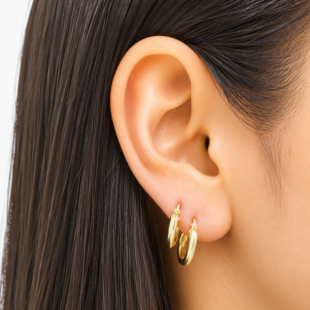 Nikol  Hoop Earrings / 1.4 gr / 1.4cm / 18k Italian Gold