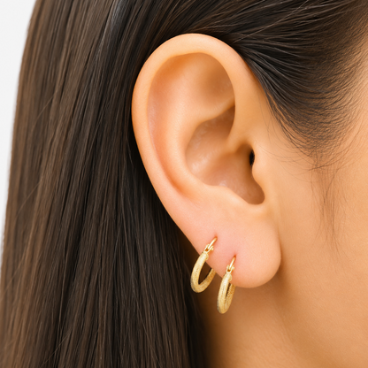 Chloe   Hoop Earrings / 1.1 gr / 1.4 cm / 18k Italian Gold