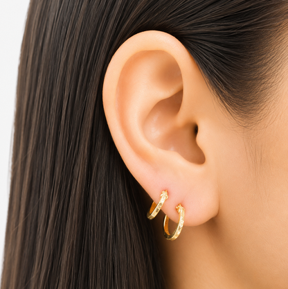 Charlottes Hoop Earrings / 1 gr / 1.3cm / 18k Italian Gold