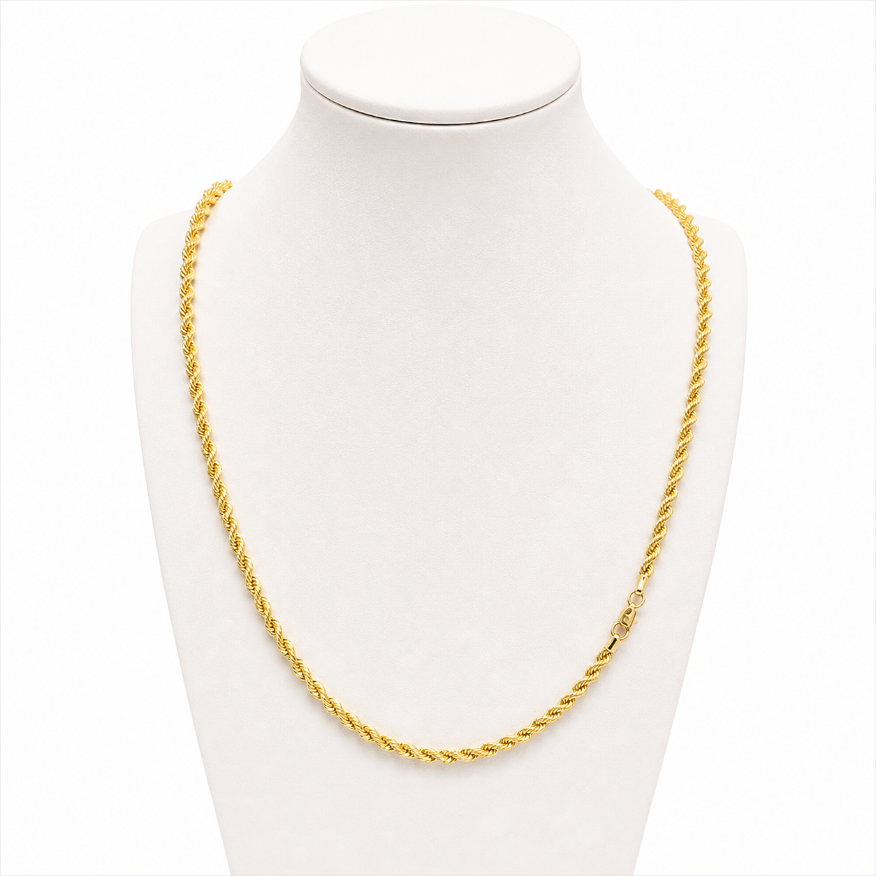 Cadena Fígaro con Colgante / 8g / 60cm / 3mm / Oro Italiano de 18K