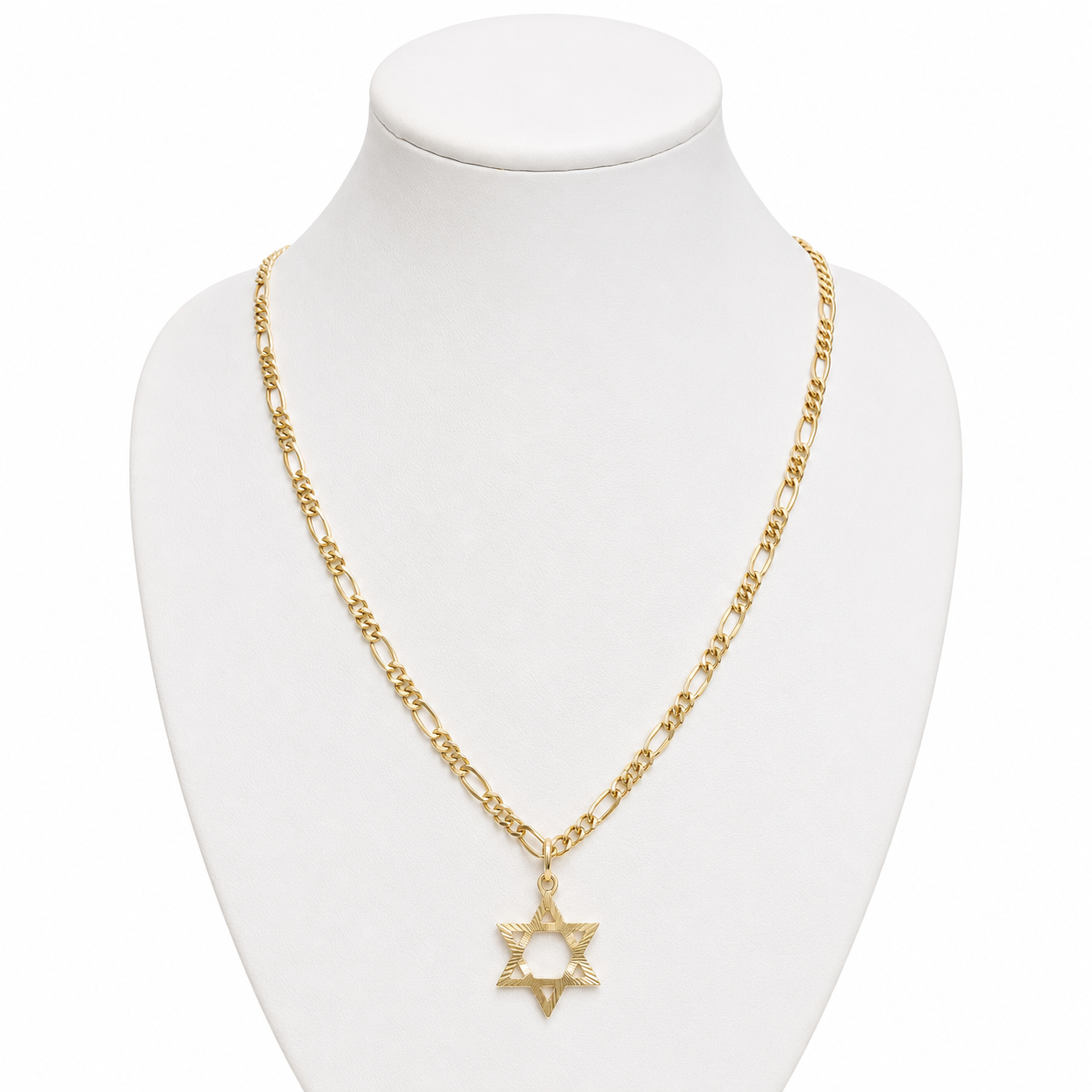 Figaro Chain Whit Pendant / 4.65g/ 45cm/ 3mm/ 18K Italian Gold