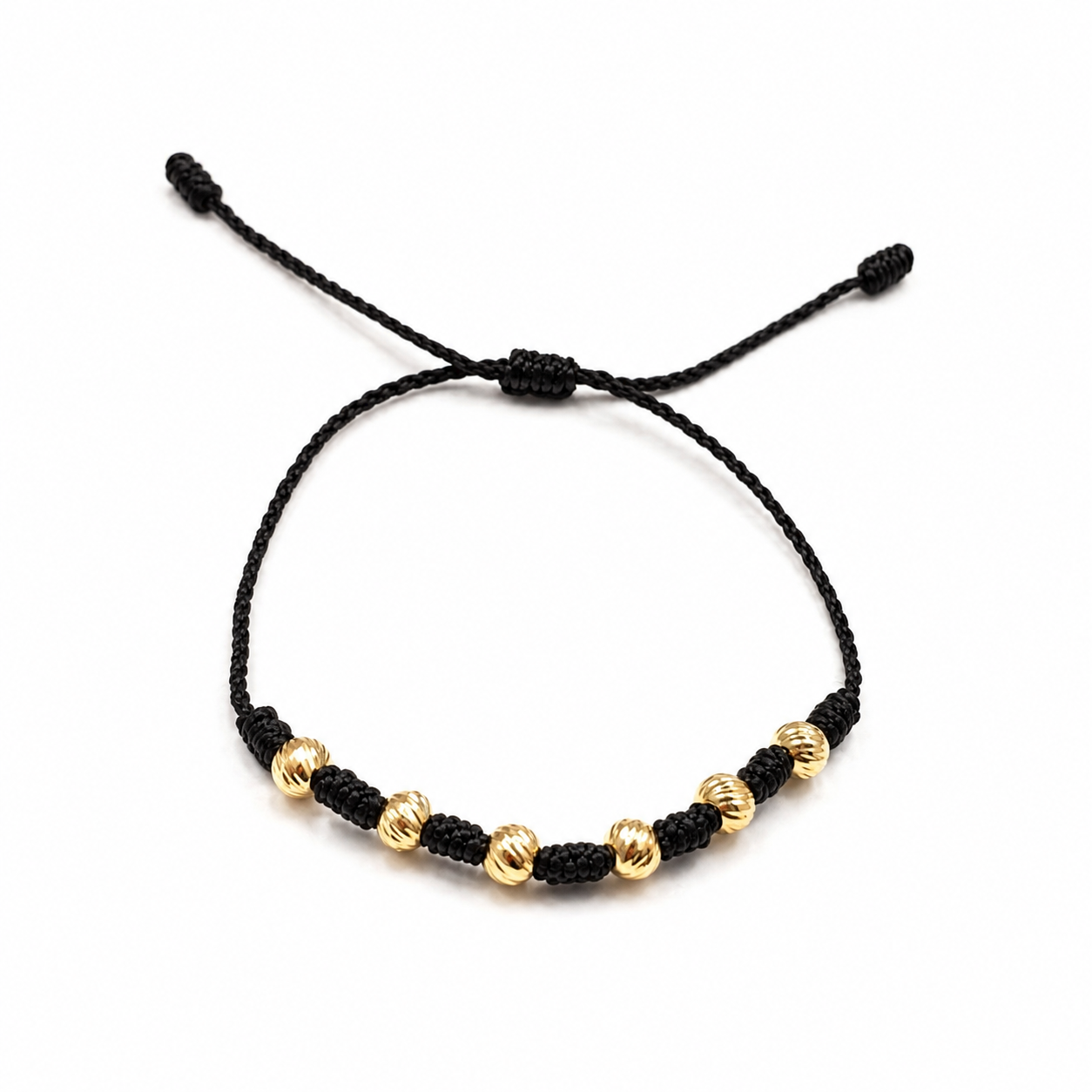 7/PULSERA NUDO CON CUENTAS DE ORO