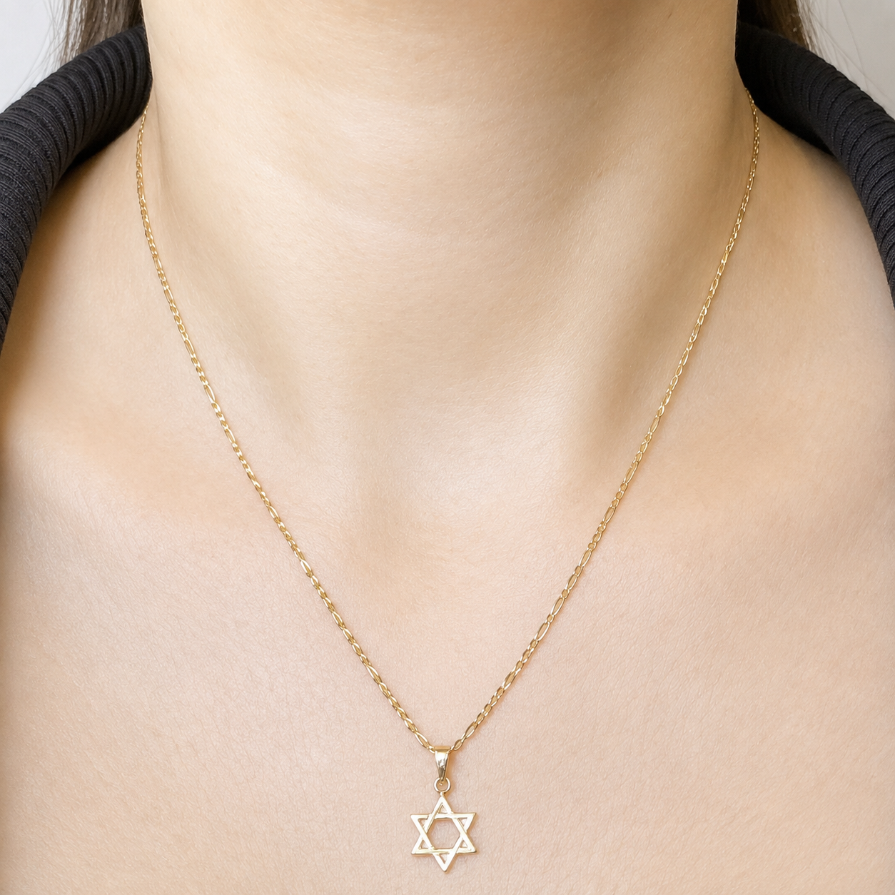 Cadena de Eslabones Figaro con Colgante/ 2g/ 45cm/ 2mm/ Oro italiano de 18K