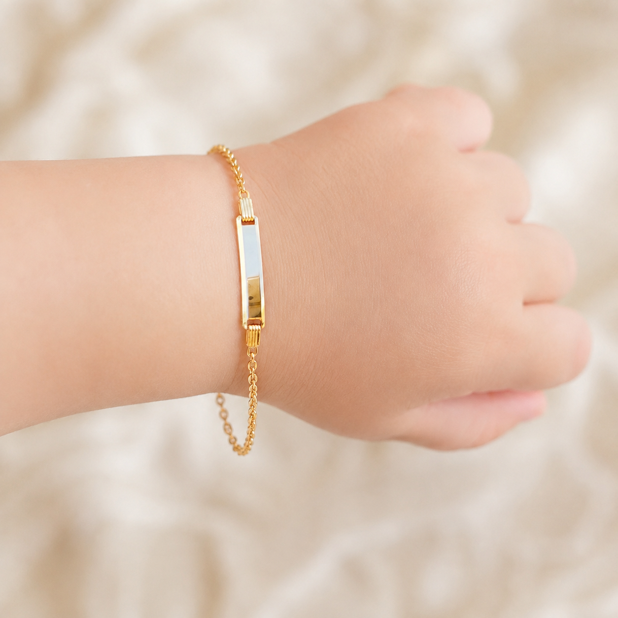 Baby Bracelet With Nameplate/ 1.53g/ 16cm/ 18K Italian Gold