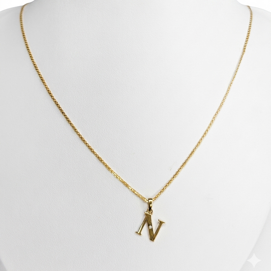 CHAIN WITH CLOVER PENDANT
