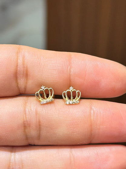 White Stone Crown Stud Earrings/ 0.97g / 8mm / 18K