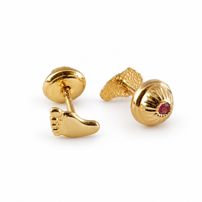 PENDIENTES DE BOTON HUELLAS