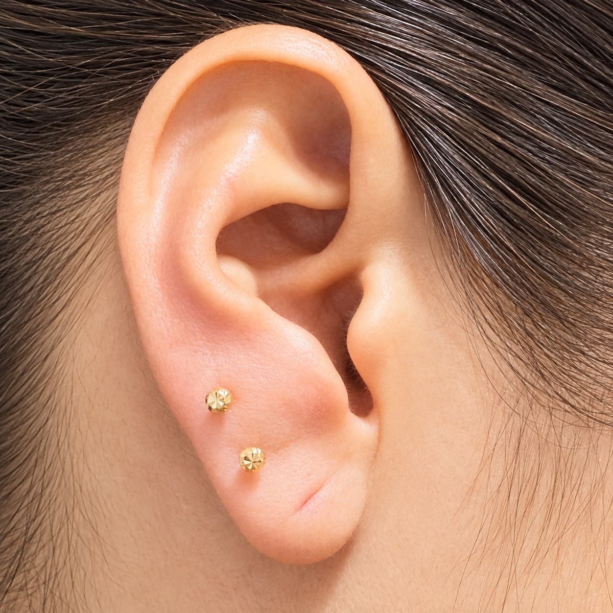 Diamond-Cut Ball Stud Earrings / No.2 / 2 mm / 18K Gold