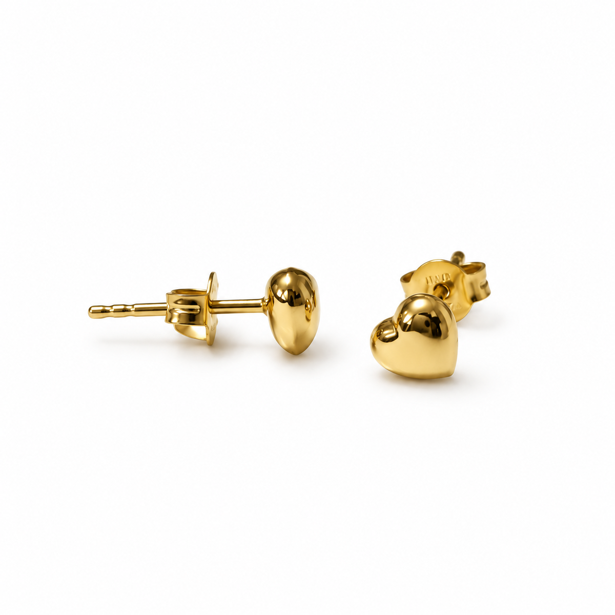 Puffed Heart Stud Earrings
/ 1.01gr / 5mm / 18K Italian Gold