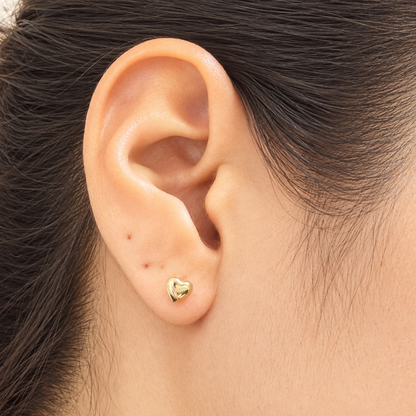 Puffed Heart Stud Earrings
/ 1.01gr / 5mm / 18K Italian Gold