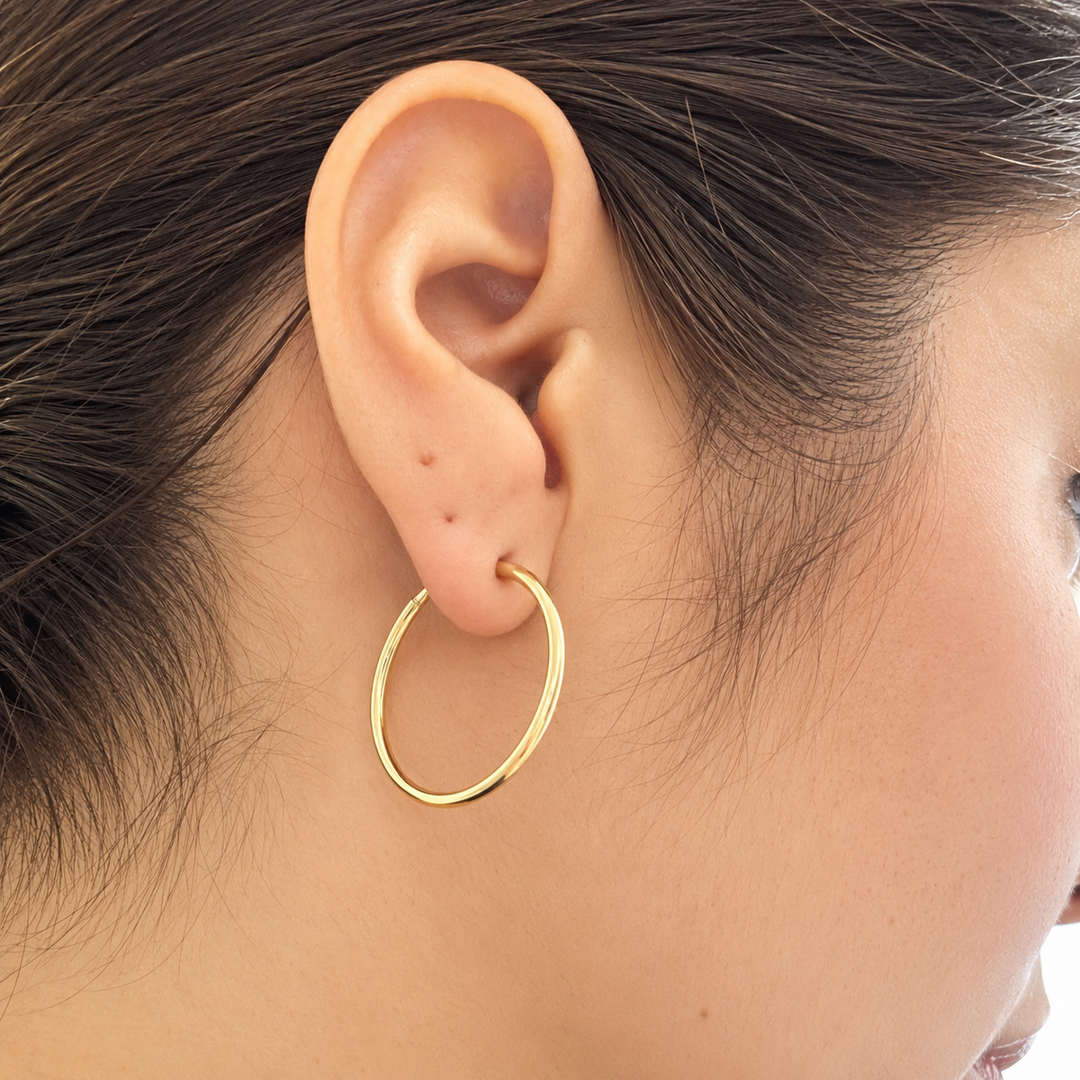 Thin Hoop Earrings / 1.66 gr / 3 cm / 18K Italian Gold