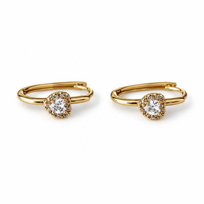 Halo Zirconia Huggie Earrings
/1.77gr / 1.6cm / 18k Italian Gold