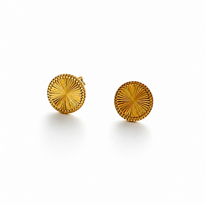 PENDIENTE DE ORO CON DIAMANTES EN FORMA DE CÍRCULO