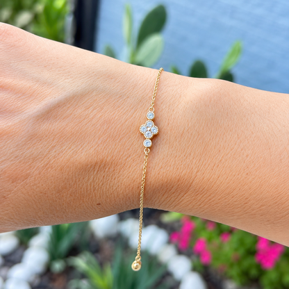 Black Clover Bracelet / 1.6 gr / 19 cm / 2 mm / 18K Italian Gold