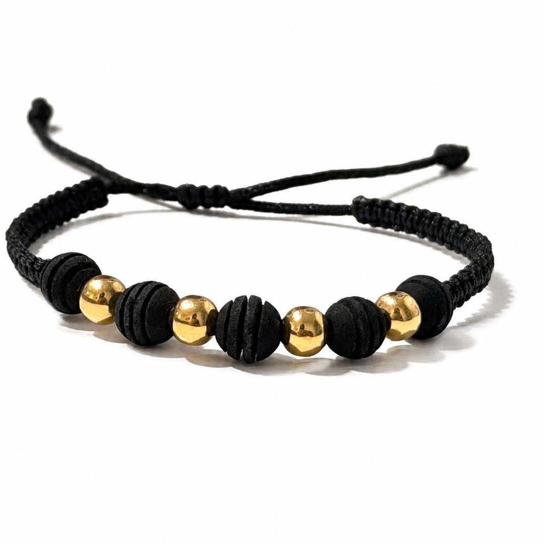 Bracelet with gold beads