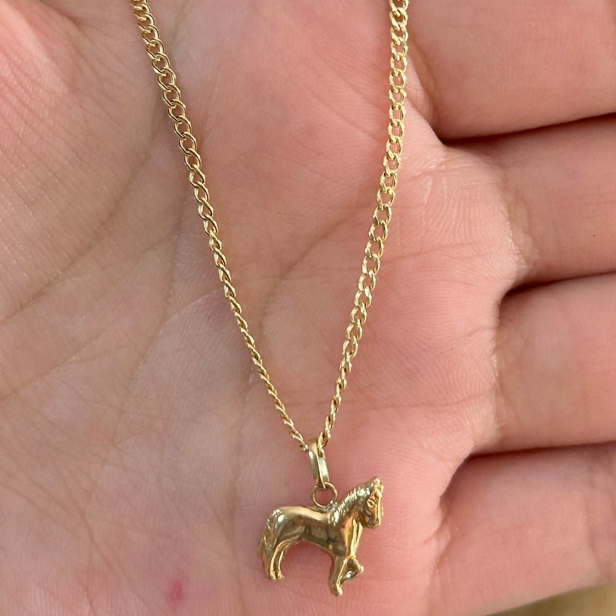 Mini Cubana Chain with Horse Pendant / 2.23 gr / 50 cm / 2 mm / 18K Italian Gold