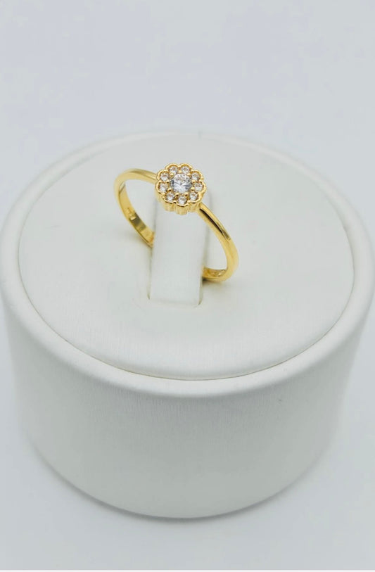 FLOWER RING WITH ZIRCONS