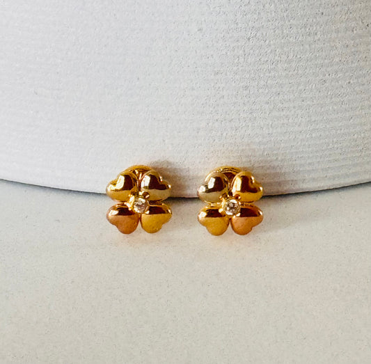 TRI-GOLD FOUR   HEARDTS  EARRINGS