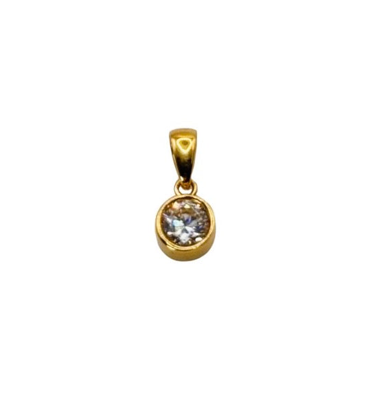DIAMOND SOLITAIRE PENDANT