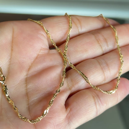 SINGAPORE CHAIN