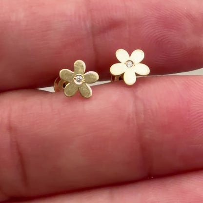 Stud Earrings Flower /Pza  / 5mm / 18K Italian Gold