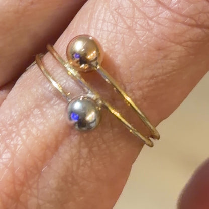 Orion Belt Ring / 1.4 gr / Size 7 / 18K Gold