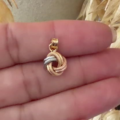 Three-Tone Knot Pendant /0.55 / 1.8cm / 18K Italian Gold