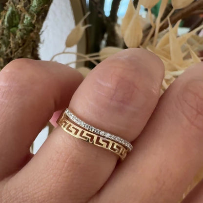 Versa Wave Zirconia Solitary Ring / 1.92 g / Size 6 / 18K Italian Gold