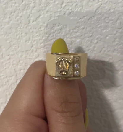 Rolex Crown Ring / 3.17 gr / Size 9 / 7 mm / 18K Gold
