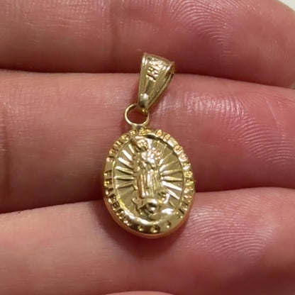 Guadalupe Virgin Pendant / 0.8g / 2.1cm / 18K Gold