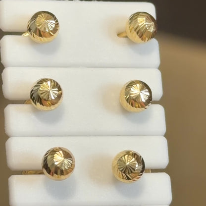 DIAMOND-CUT BALL STUD EARRINGS /  NO. 4/ 4 MM / 18K GOLD