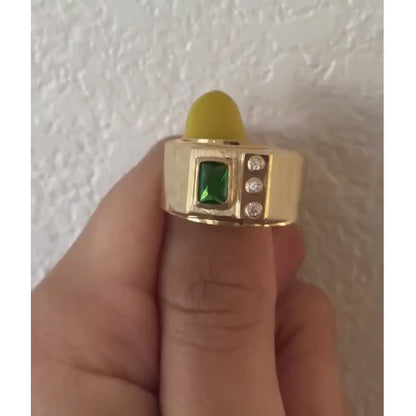 Green Zircon Ring / 3.03 gr / Size 11 1/2 / 6 mm / 18K Gold