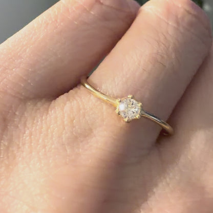 SOLITAIRE RING