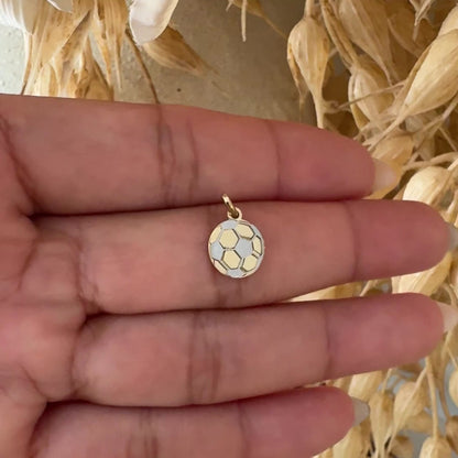 Two-Tone Soccer Ball Pendant  / 0.81 gr / 1.5 cm / 18K Italian Gold